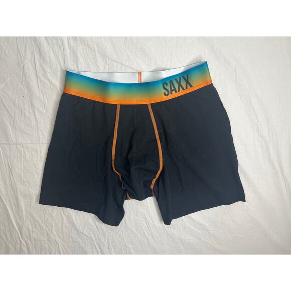 4-16 SAXX Men's Briefs Fiesta Black Small - Picture 1 of 4
